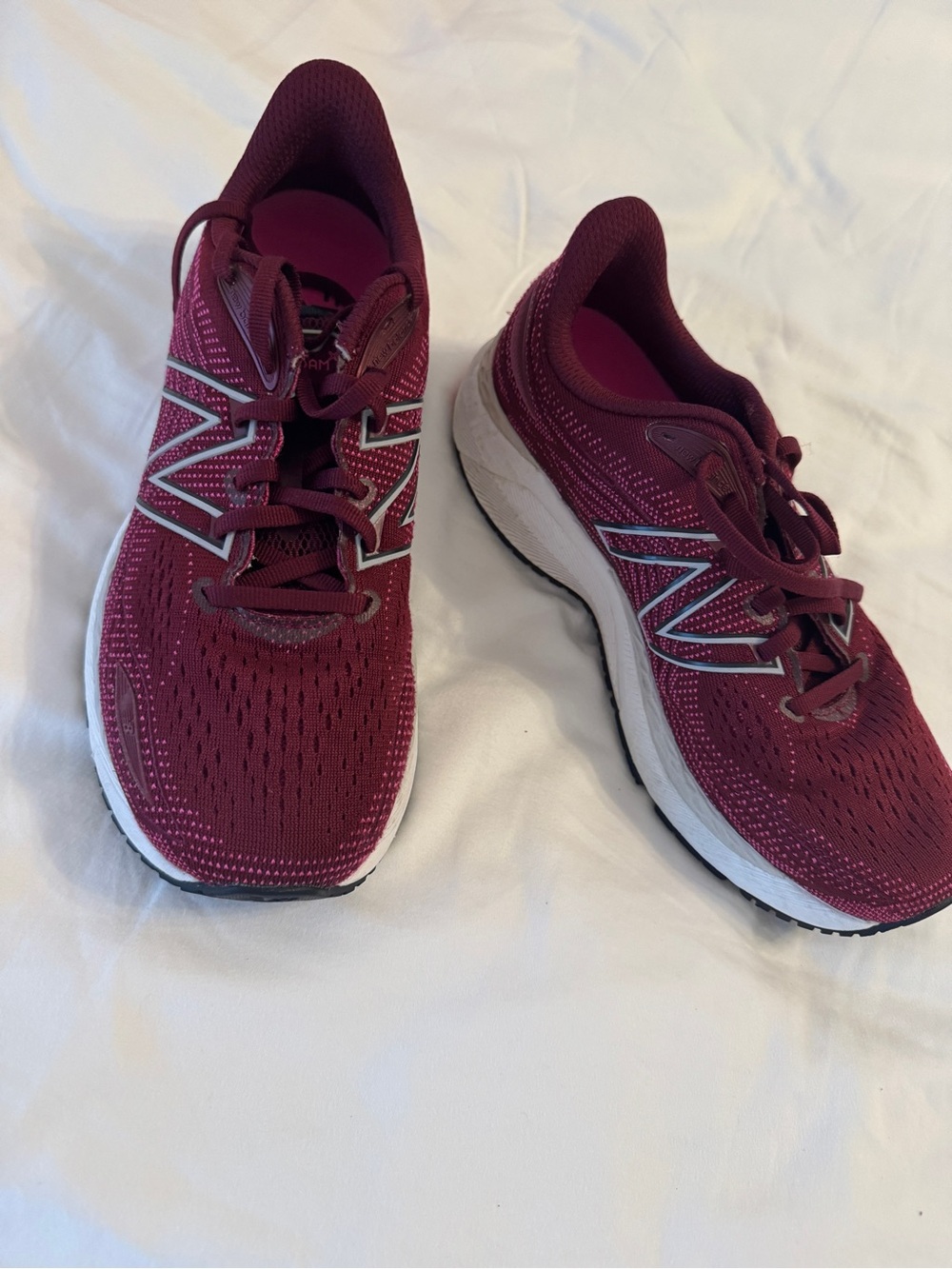New Balance Women's Running Shoe - Burgundy/White - Picture 3 of 7
